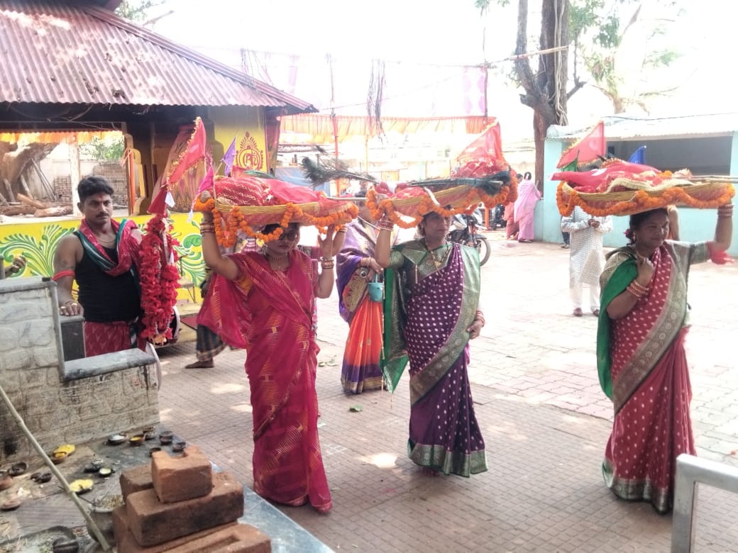 ବାଲିଗୁଡା ରେ ମା’ ପାଟ୍ଟଖଣ୍ଡା ଠାକୁରାଣୀଙ୍କ ଯାତ୍ରାରମ୍ଭ:  ନିମନ୍ତ୍ରଣ ପରେ ଫୁଲଚାଙ୍ଗୁଡ଼ି ପୂଜା ଓ ଦିଗବନ୍ଧନ ଶେଷ