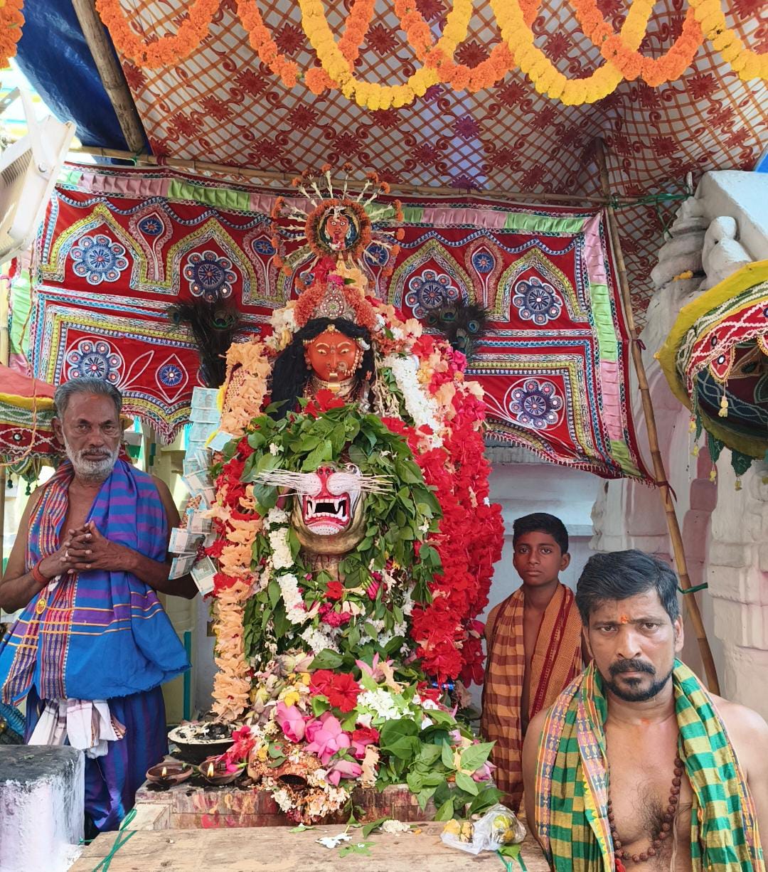 ମେଲାଣି ନେଲେ ମାଁ ବ୍ରାହ୍ମଣ ଦେବୀ: ମାଁ ଙ୍କୁ ଭାବପୂର୍ଣ୍ଣ ବିଦାୟ ।