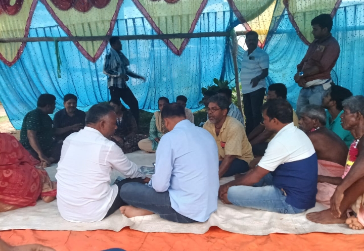 ଅନଶନ ଭାଙ୍ଗିଲା, ପ୍ରତିଶୃତି ମିଳିଲା ଛ ମାସର